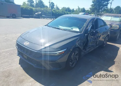 2024 Hyundai Elantra Sel z USA, uszkodzony, nr VIN KMHLS4DG8RU734487